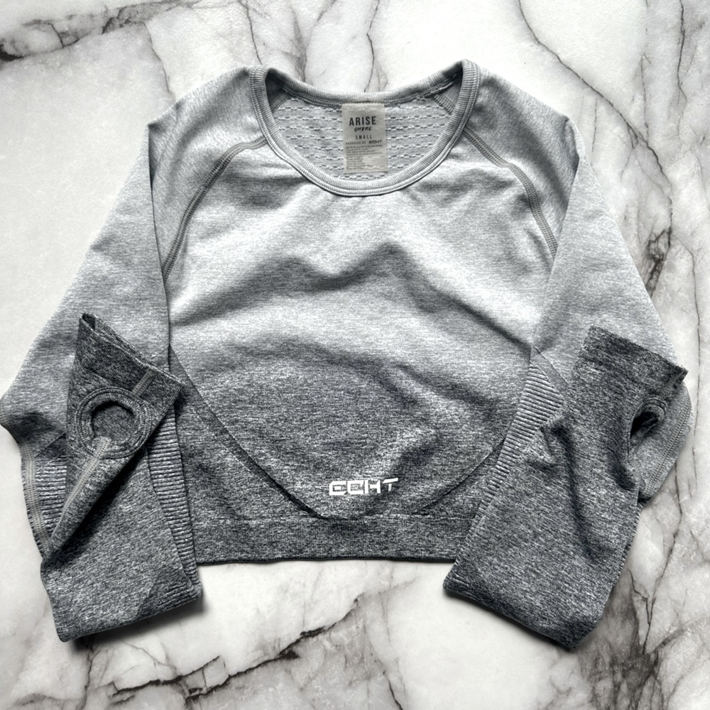 ECHT long sleeved workout shirt